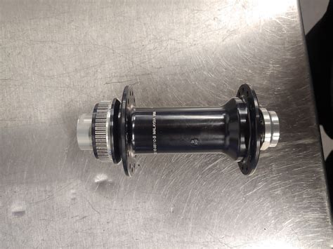 2021 Shimano XT M8110 Front Hub For Sale