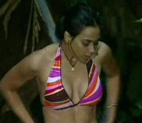 Hot Actress Kissing Scene Shweta Tiwari Kiss