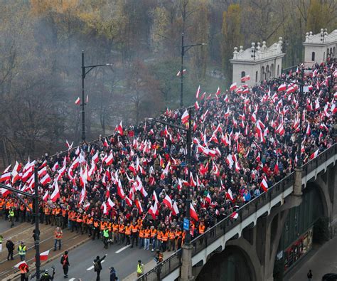 Marsz Niepodległości 2022 W tym roku mniej uczestników Radioplus pl