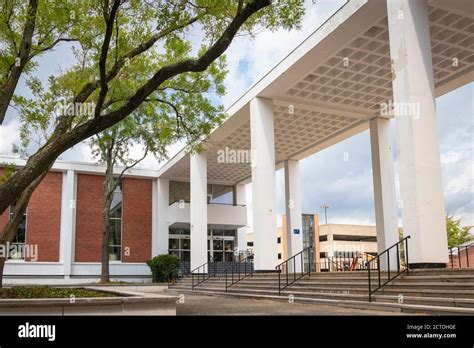 Brower Commons Dining Hall And Student Assembly Site On College Avenue