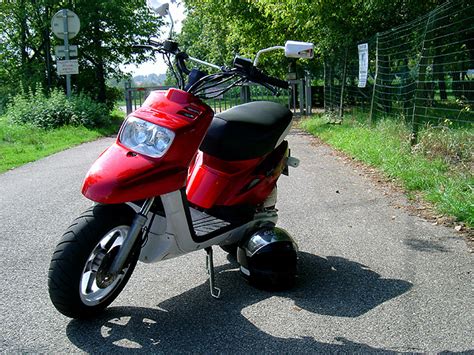 MBK Booster Spirit Naked 04 Lucifier De Hurrican