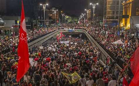 Protesto Na Paulista 17 05 2018 Poder Fotografia Folha De S Paulo