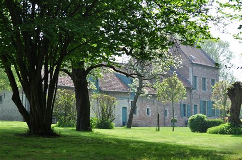 Het Hof Ter Musschen Of De Mussenhoeve Gemeente Sint Lambrechts Woluwe