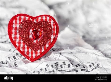 Heart Music Notes Hi Res Stock Photography And Images Alamy