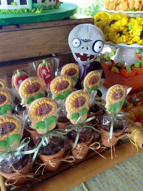 Festa Plants Vs Zombies Cookies Biscoitos Decorados By Cookie