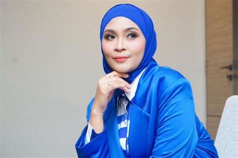 Rajin Amal Tabiat Ini Buat Ramai Puji Siti Nordiana Nampak Lebih Muda