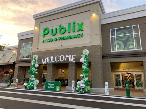 Publix Opens New Store In Lutz Florida