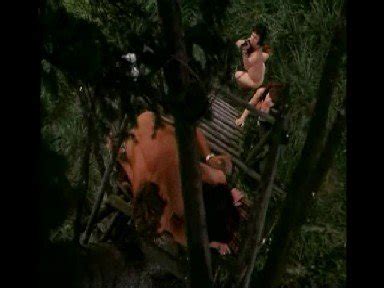 Naked Unknown in Graf Porno bläst zum Zapfenstreich