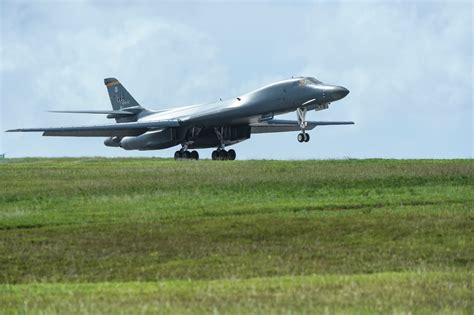 DVIDS Images 9th EBS Completes Sorties Hot Pit Training Image 4