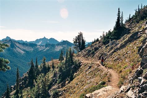 Hiking trail app will help avoid crowded Northwest trails | HeraldNet.com