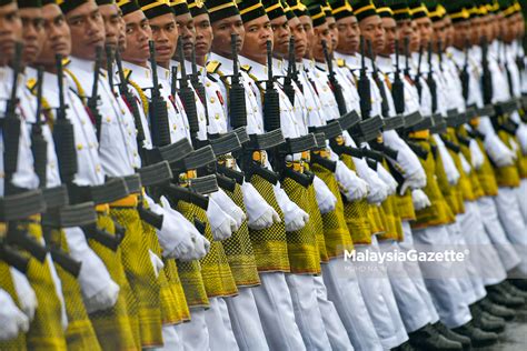 Tdm Kukuh Kesatuan Erat Hubungan Dengan Masyarakat