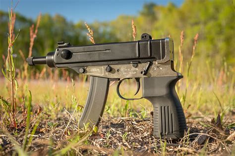 CzechPoint Vz 61 Semi Automatic Skorpion Pistol Review