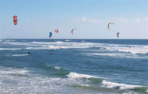 Kitesurfing in Figueira da Foz, Figueira da Foz, Portugal - Kite Jungle