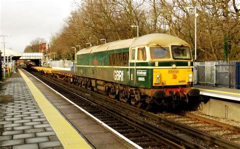 69005 Barnes Gb Railfreight Class 69 No 69005 Eastleig Flickr