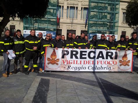 Regione Mangialavori Cdl Tutelare Precari Vigili Del Fuoco