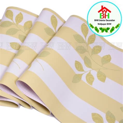 Bhw Wallpaper Self Adhesive Leaf Design Color White And Yellow Green