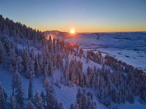 Tamarack Resort Alpine Skiing Snowboarding In Southwest Idaho