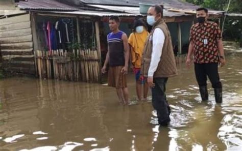 Hujan Deras Pemukiman Warga Di Mamuju Terendam Banjir Okezone News