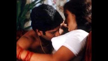 Chupando Las Tetazas De Esta India Porn