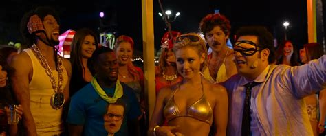 Naked Nicky Whelan In The Wedding Ringer