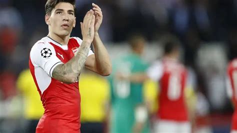 Demi Bellerin Barcelona Lepas Satu Pemain Ke Arsenal Bola Liputan