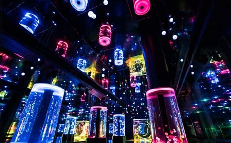 ดอกไมไฟใตทองทะเล NAKED Hanabi Aquarium JGBThai