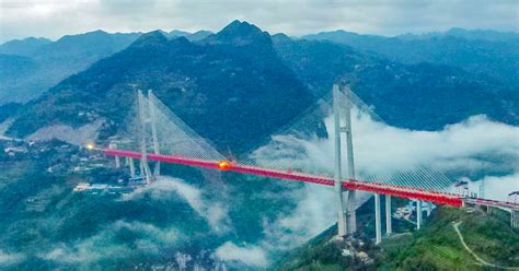 Neue Höchste Brücke der Welt China Beipanjiang