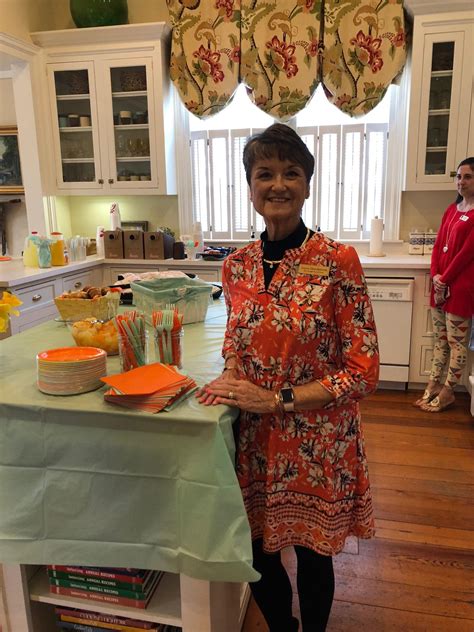 Baker McCullough Funeral Home Garden City Chapel Services 4