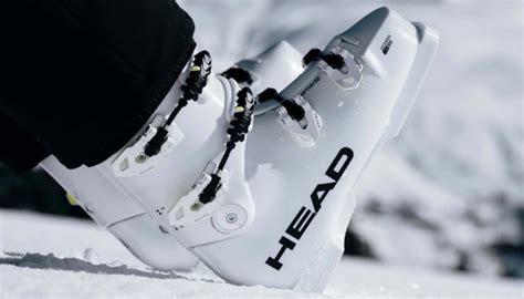 10 Best Ski Boot Brands For Beginners & Intermediate Skiers | Chooze Shoes