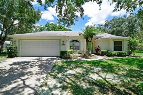 3825 Garden Lakes Estates Dr, Bradenton, FL 34203 | realtor.com®