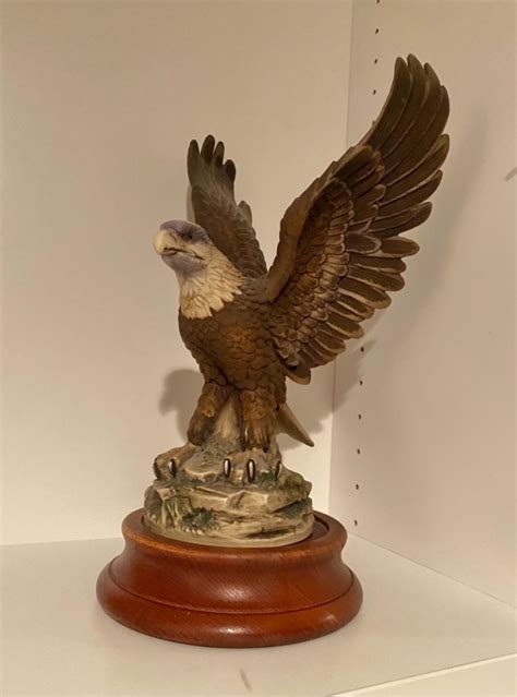 Lot 319 Bald Eagle Figurine By Andrea By Sadek Made In Japan