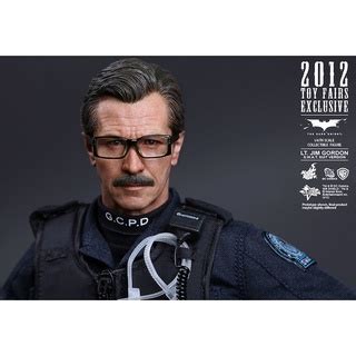 野獸國 HOT TOYS 蝙蝠俠 黑暗騎士 MMS 吉姆高登 戈登 高登 SWAT 特警版 非 MMS 蝦皮購物