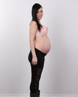 Pregnant Brunette Poses Nude Porn Pictures Xxx Photos Sex Images Pictoa