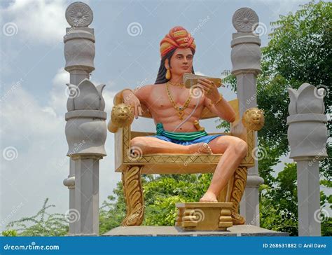 Statue Of Gautamiputra Yajna Sri Satakarni Satavahana Emperor In