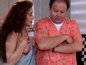 MIA MOGLIE E UNA BESTIA NUDE SCENES AZNude