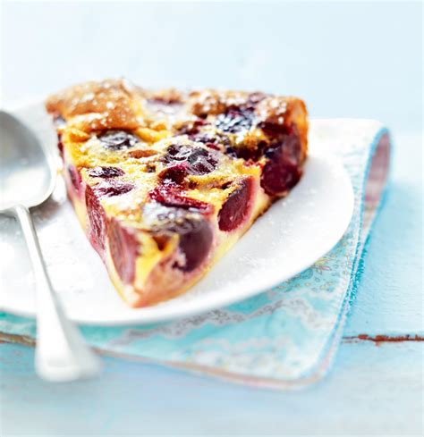 La Recette Traditionnelle Du Clafoutis Aux Cerises Marie Claire