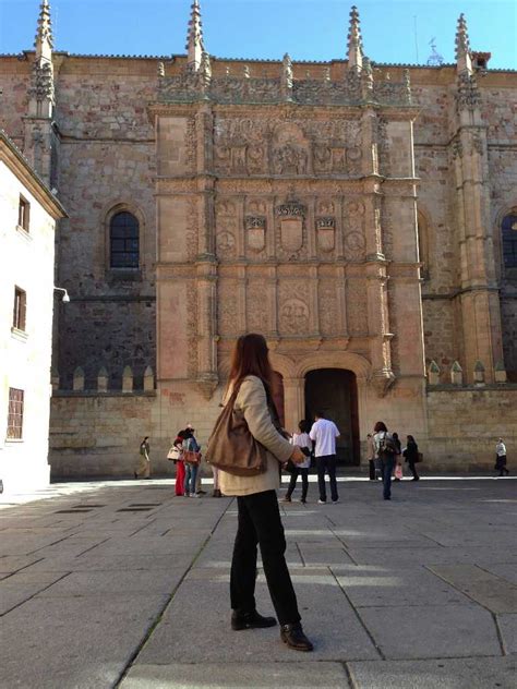 The plateresque facade of the University of Salamanca ? MEMENTO MUNDI