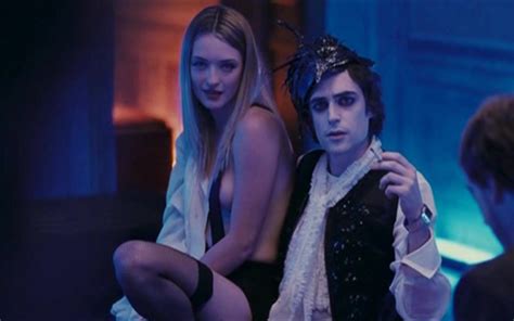 Carolina Crescentini Aitana Sánchez Gijón nude scenes Parlami damore 2008