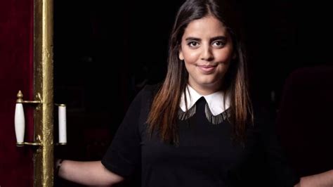 9 Hot Sexy Ines Reg Bikini Pics