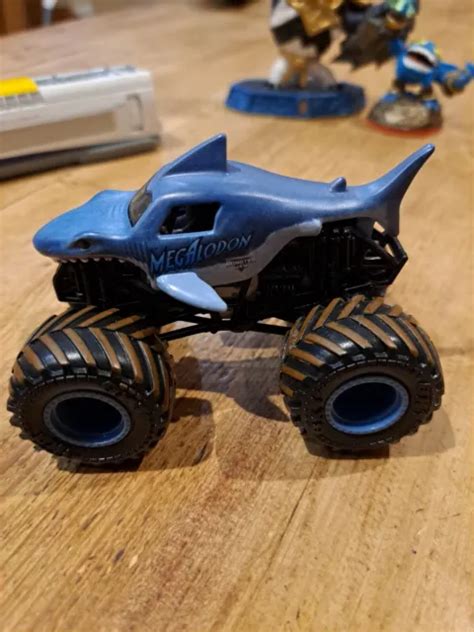 HOT WHEELS MONSTER Jam Megalodon Truck £4.00 - PicClick UK