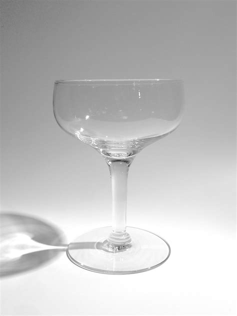 How Many Sips Is 8 Oz - RYZE Superfoods