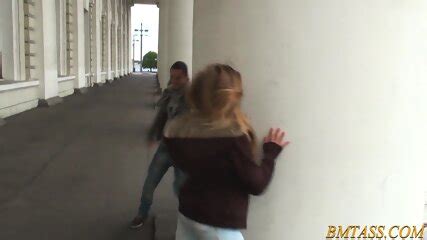 Dazzling Willa Enjoys Facials After Sex