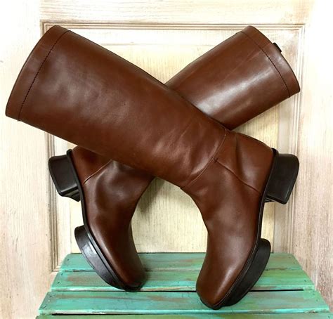 Prada Boots Brown Leather Vtg Retro Riding Moto Platform Pull On Tabs