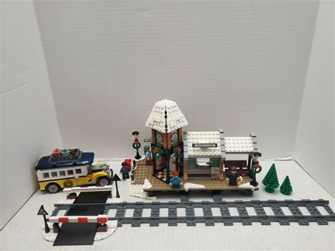 LEGO Creator Expert Winter Village Station 10259 For Sale Online