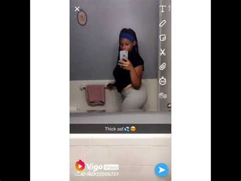 A Girl Showing Her Ass YouTube