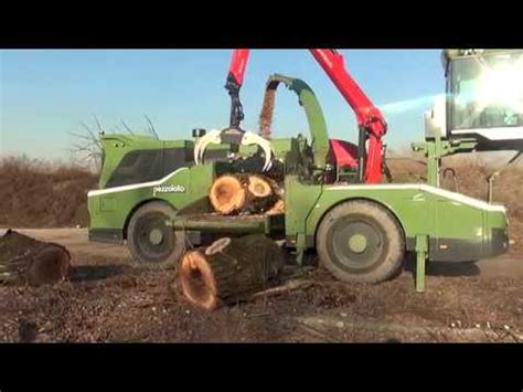 PTH 1400 1000 ALL ROAD Pezzolato Self Propelled Drum Wood Chipper