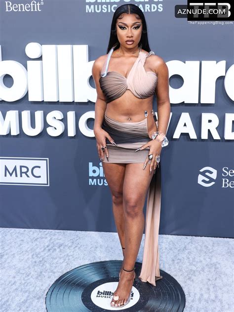 Megan Thee Stallion Sexy Seen Flaunting Her Hot Legs At The Billboard Music Awards In Las Vegas