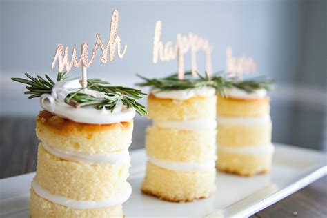 The New Nude Mini Naked Cakes Meg S Modern Weddings