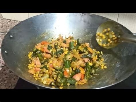 Bhindi Aur Chana Daal Ki Unique Aur Tasty Sabji Poonam Ki Rasoi Youtube