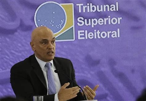 Moraes Determina A Pr Pria Pris O E Pf Investiga Poss Vel Invas O